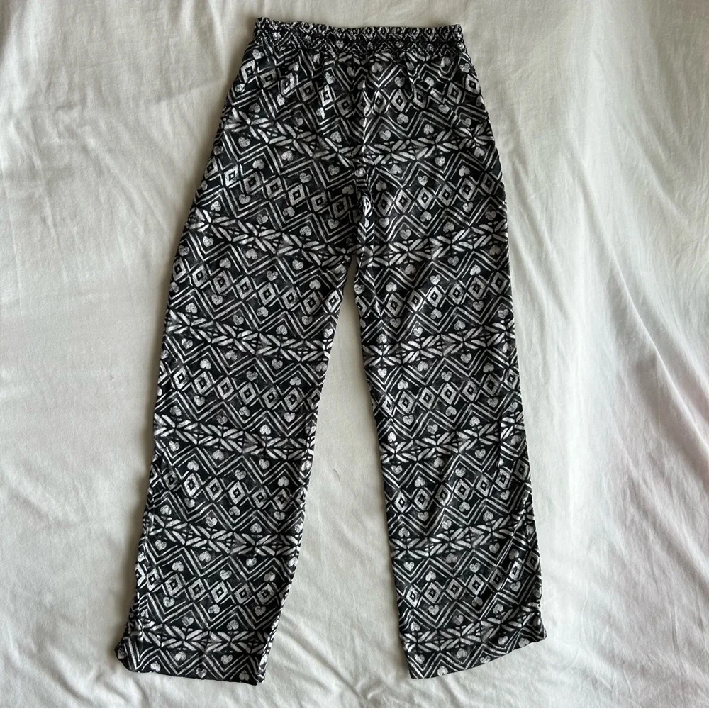 Justice Black & White Bohemian Light Weight Long Pants Size 12S